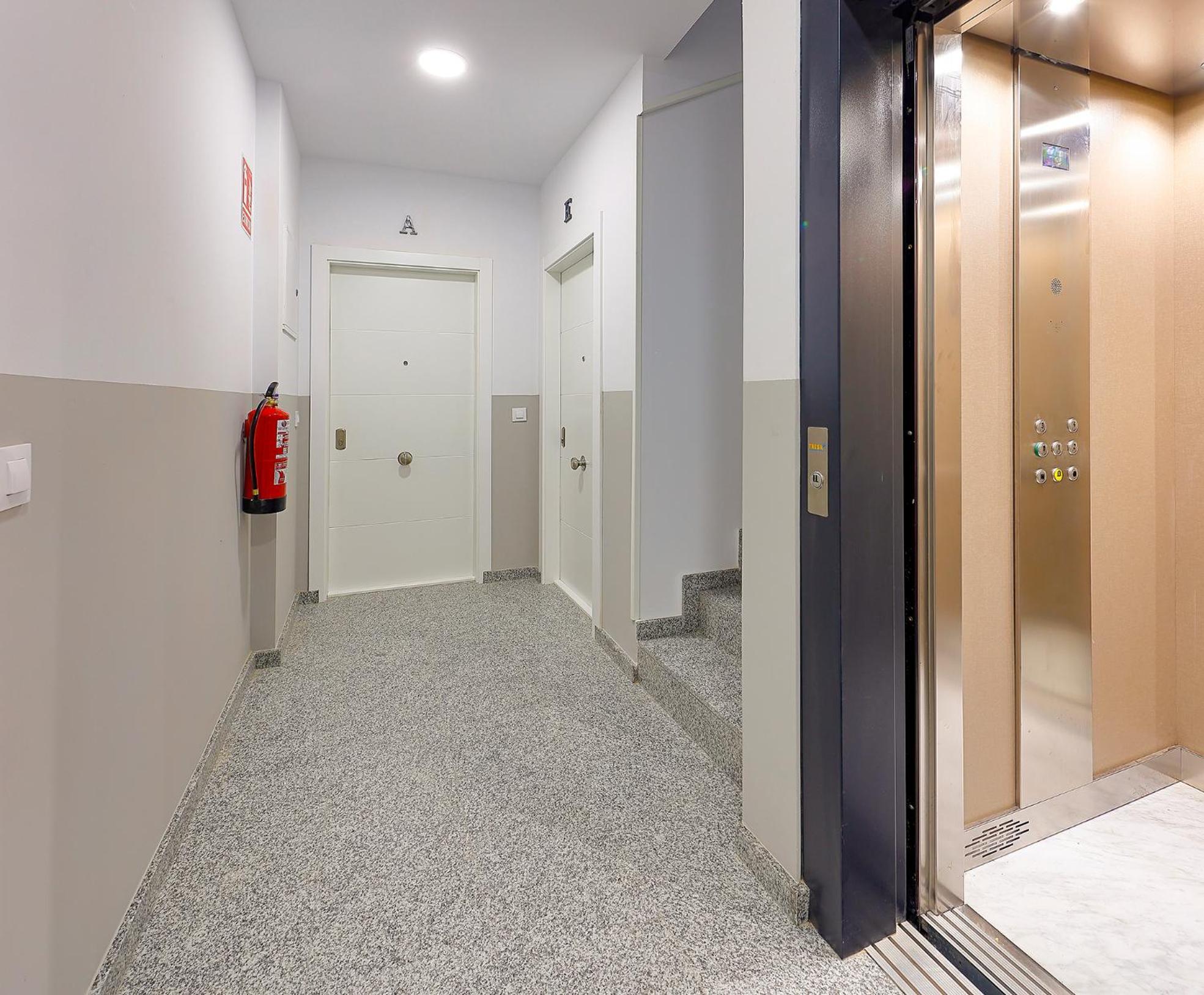 Apartamentos Sobrecantu Oviedo Zewnętrze zdjęcie